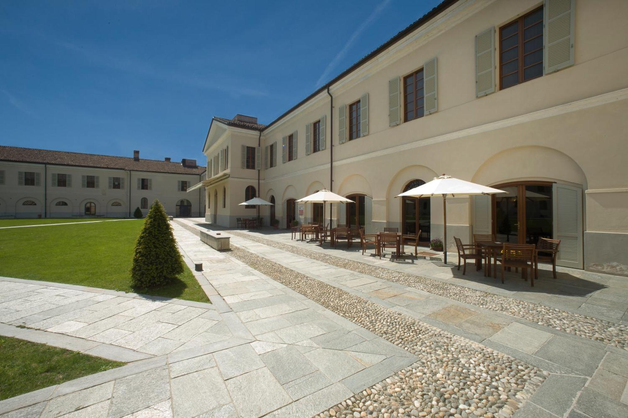 Albergo Dell'Agenzia Bra Exterior foto